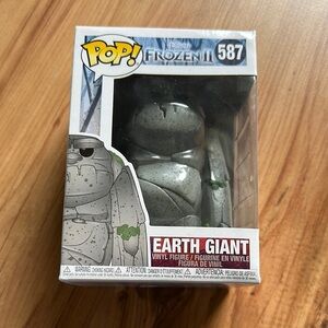 Funko Frozen II Earth‎ Giant Gray Vinyl Figure